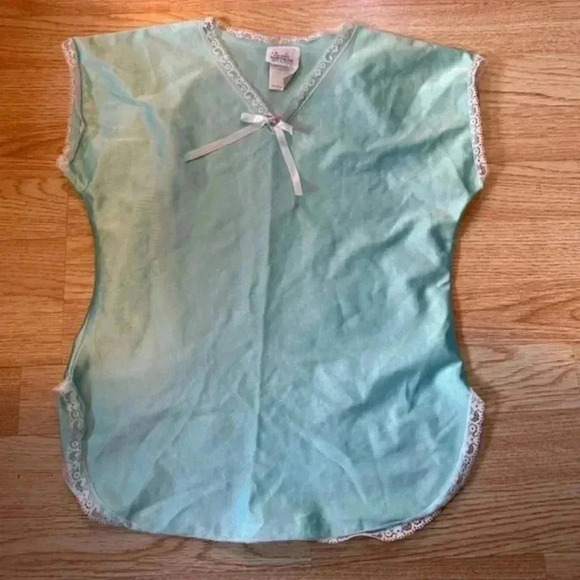 Vintage Heart Warmers child’s top size 14 with lace - Picture 1 of 10